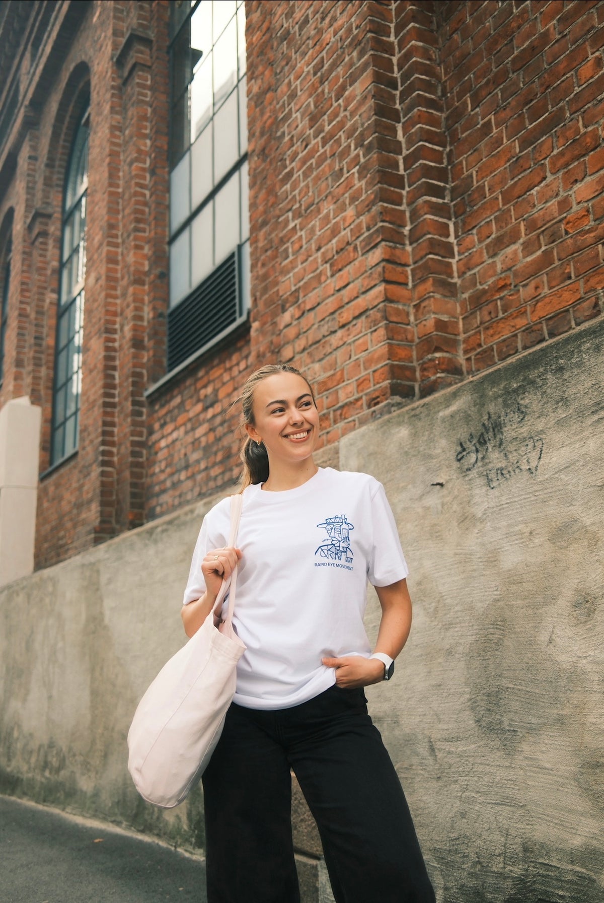 "REM" - T SHIRT